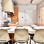Exclusive Retreat Off The Sea Front Promenade * Gzira