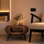 Exclusive Retreat Off The Sea Front Promenade Lejlighed