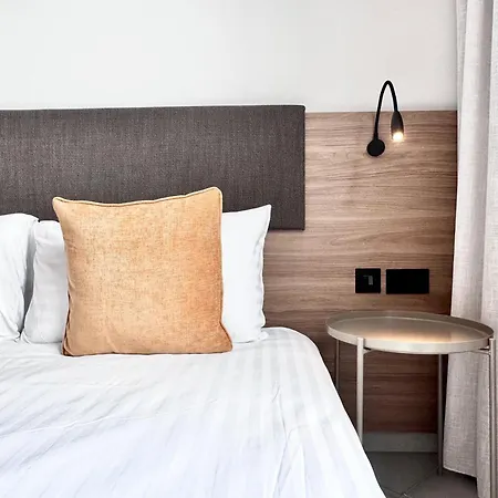 Апартаменты Exclusive Retreat Off The Sea Front Promenade Gzira