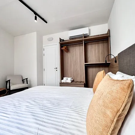 Exclusive Retreat Off The Sea Front Promenade * Gzira