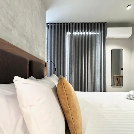 Exclusive Retreat Off The Sea Front Promenade Апартаменты