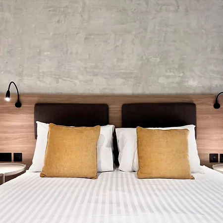 Lägenhet Exclusive Retreat Off The Sea Front Promenade *