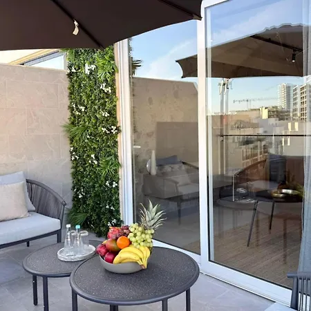 Apartman Exclusive Retreat Off The Sea Front Promenade *