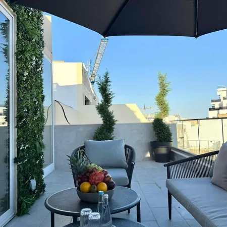 Apartman Exclusive Retreat Off The Sea Front Promenade Gżira