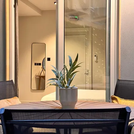 Apartment Exclusive Retreat Off The Sea Front Promenade Gzira