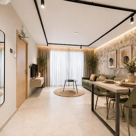 Exclusive Retreat Off The Sea Front Promenade * Gzira