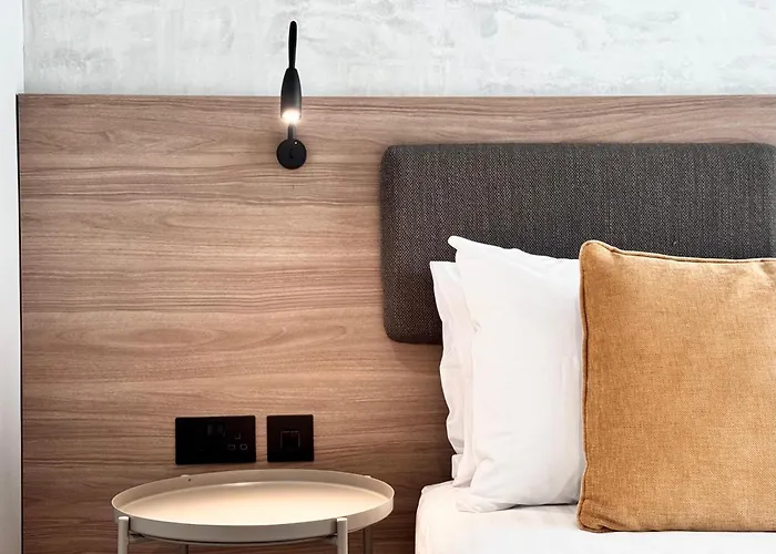 Exclusive Retreat Off The Sea Front Promenade Gzira